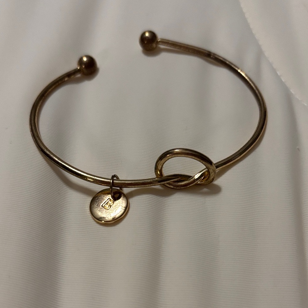 Tie the Knot Gold Knot Bangle Bracelet B Initial
